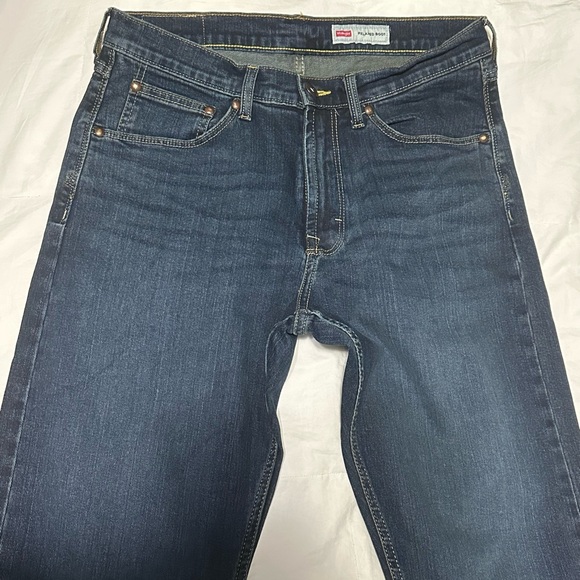 Wrangler Bootcut Jeans - Picture 3 of 7